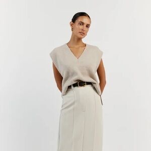 DISSH Dakota Vest - Stone